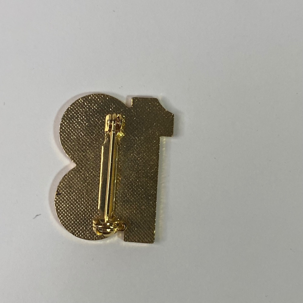 Vintage 1992 BMW Owners of Florida Tentpegger Enamel Lapel Pin Gold Tone 18 - Picture 4 of 5